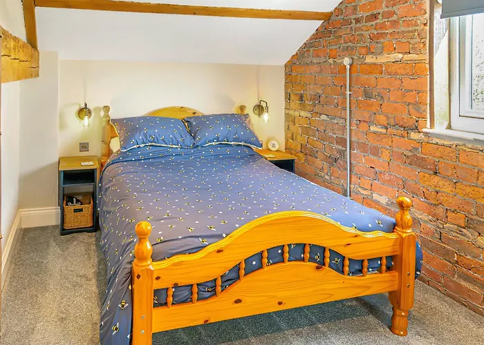 Luxury Escape With Cinema, Pool Table & Darts * Leeds (West Yorkshire)