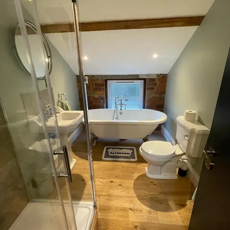 Luxury Escape With Cinema, Pool Table & Darts Tatil Evi Leeds (West Yorkshire)